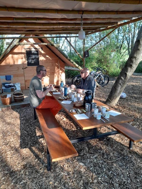 Camp Du Pere Castor Hotel Simard Buitenkant foto